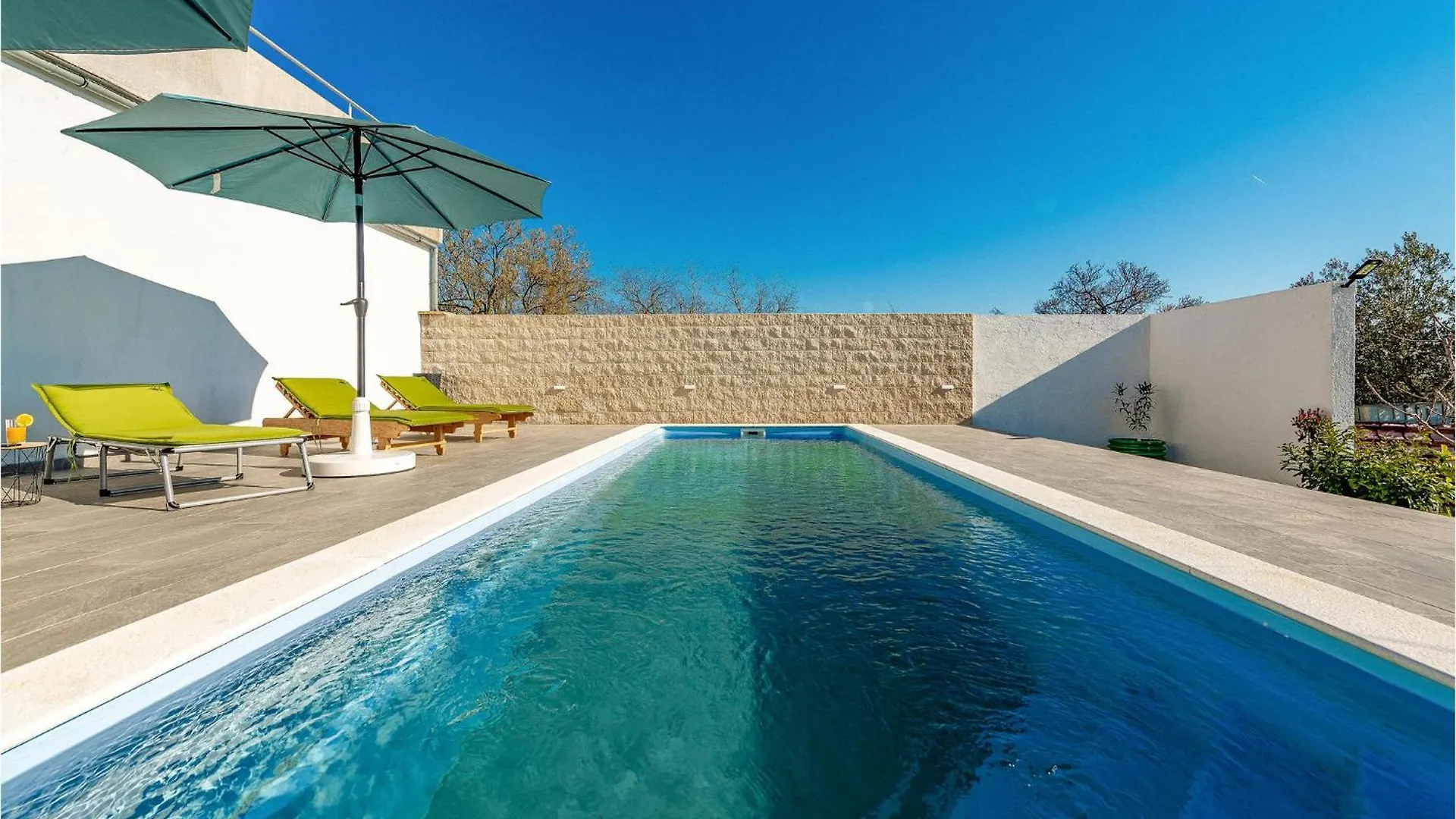 Villa Sunset Galovac  Holiday home