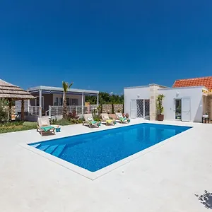  Villa Gallo